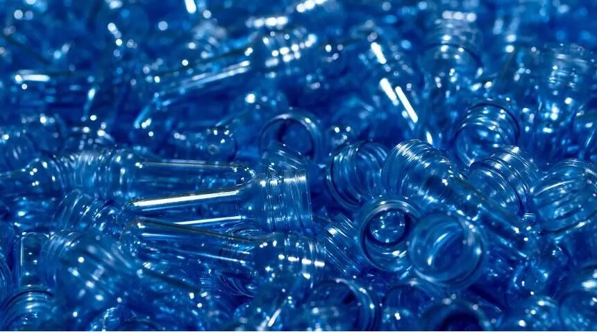 Guia sobre el PET: propietats, producció i aplicacions