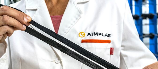 AIMPLAS està desenvolupant noves tècniques de fabricació de materials lleugers reforçats per a aplicacions en els sectors de l’automoció i l’aeroespacial.