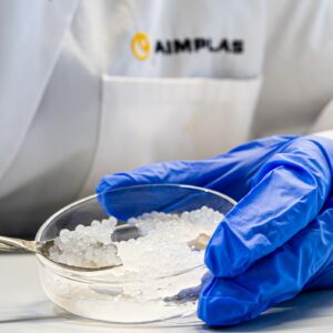 AIMPLAS incorpora microorganismes en productes de plasticultura per millorar l’eficiència dels cultius i reduir els fertilitzants químics.