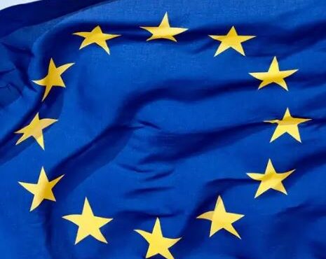 Europa anuncia aranzels per valor de 95 milions d’euros a plàstics, productes químics i altres exportacions dels Estats Units