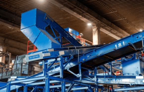 Nova tecnologia al Vallès Occidental per recuperar més plàstics i reduir la fracció resta