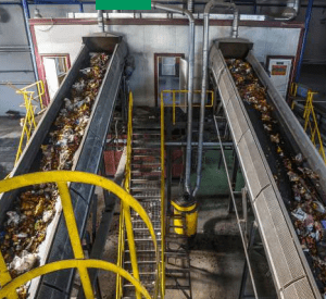 Bioplàstics més àgils: enzim que fa la diferència