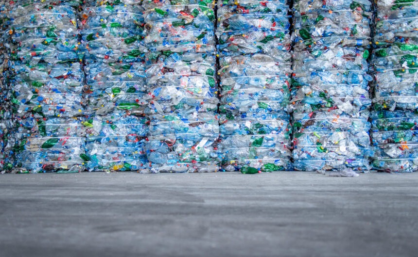 El sector europeu del PET impulsa les normes CEN de disseny pel reciclatge d’envasos