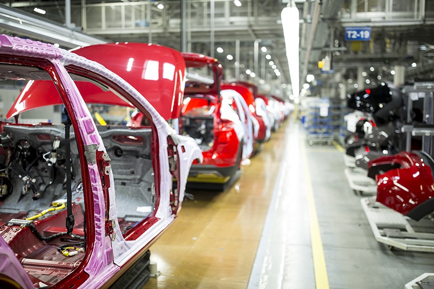 Modern automatized car production in a factory La UE pacta un nou acord provisional pel reglament ELV