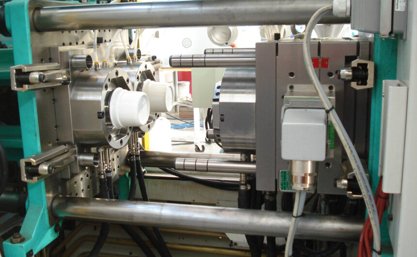 Del 24 de febrer al 4 de juny | Títol professional Injecció i motlles