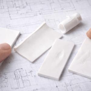 Defectes en el procés d'injecció de termoplàstics